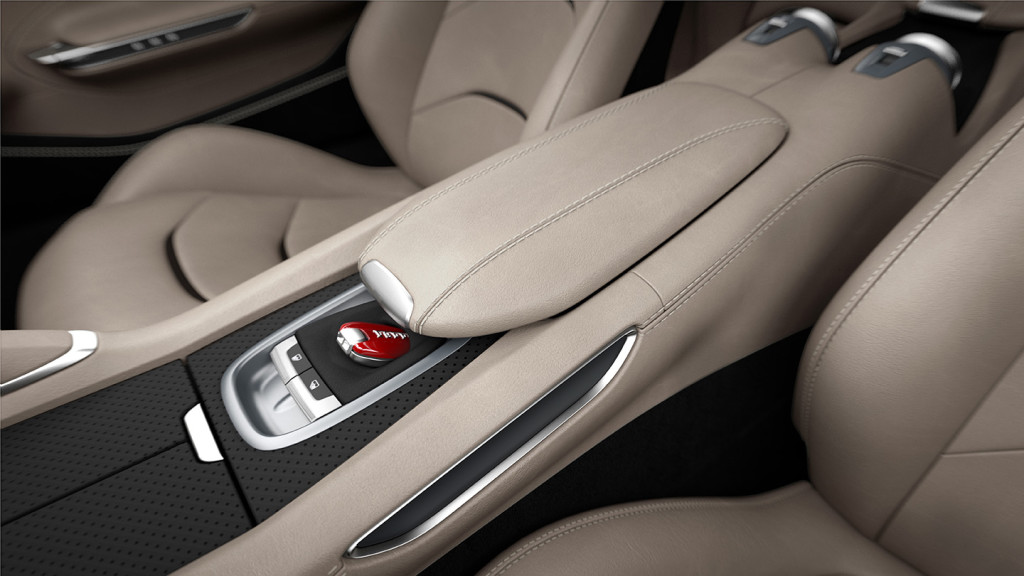 160060-car-Ferrari_GTC4Lusso_central_console