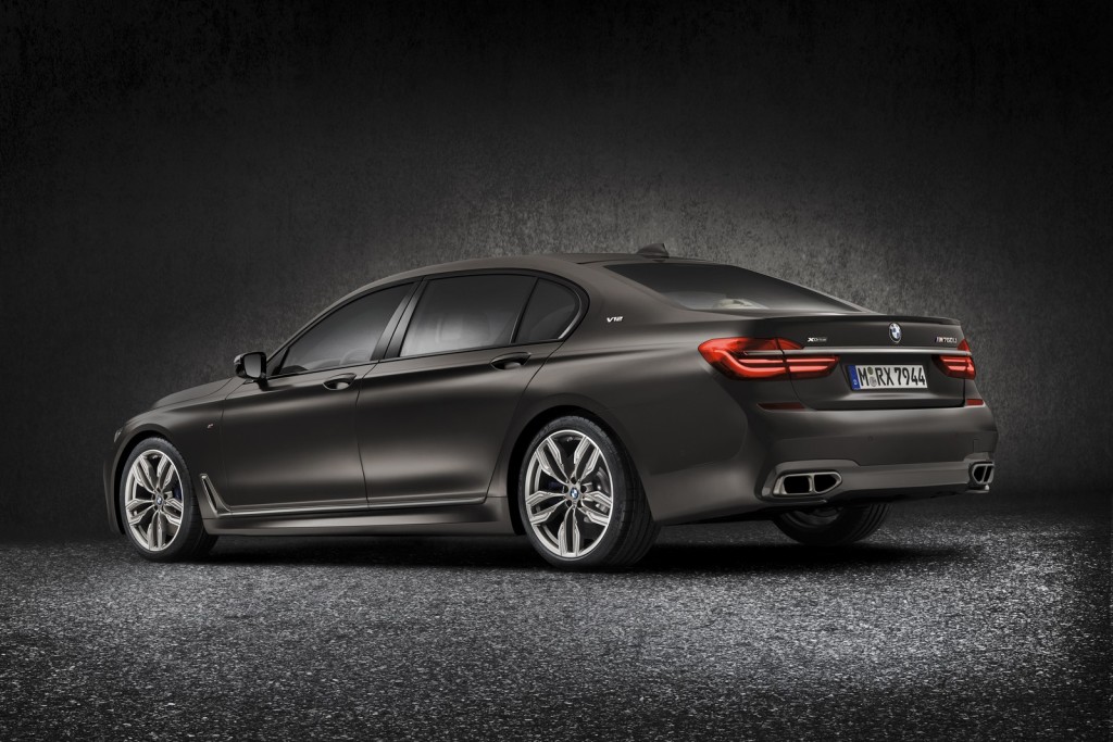 BMW M760Li xDrive