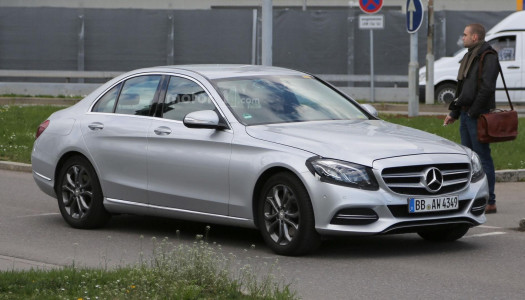 Mercedes-Benz C-Class facelift spied