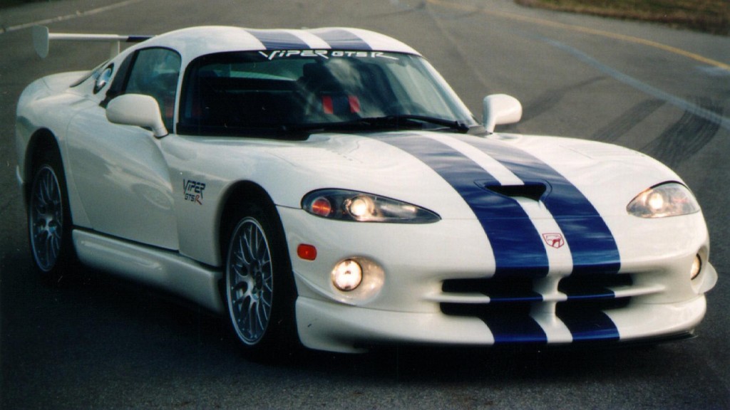 dodge-viper-gts-r