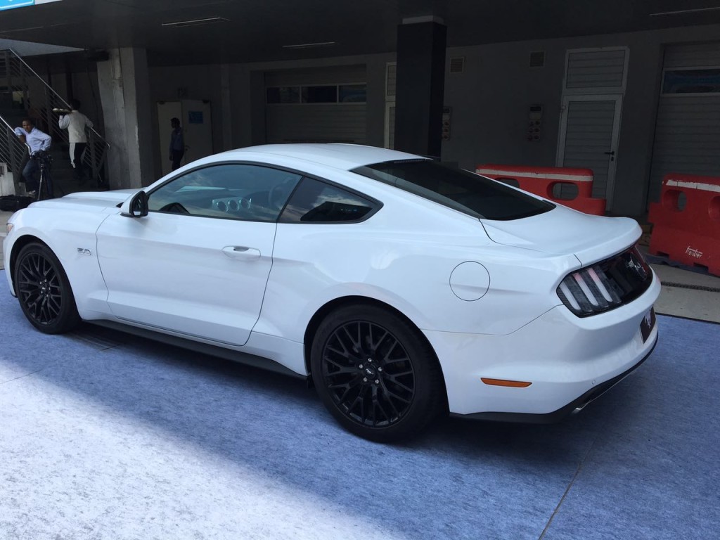 ford-mustang-5