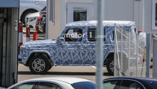 Next gen Mercedes G-Class spied testing