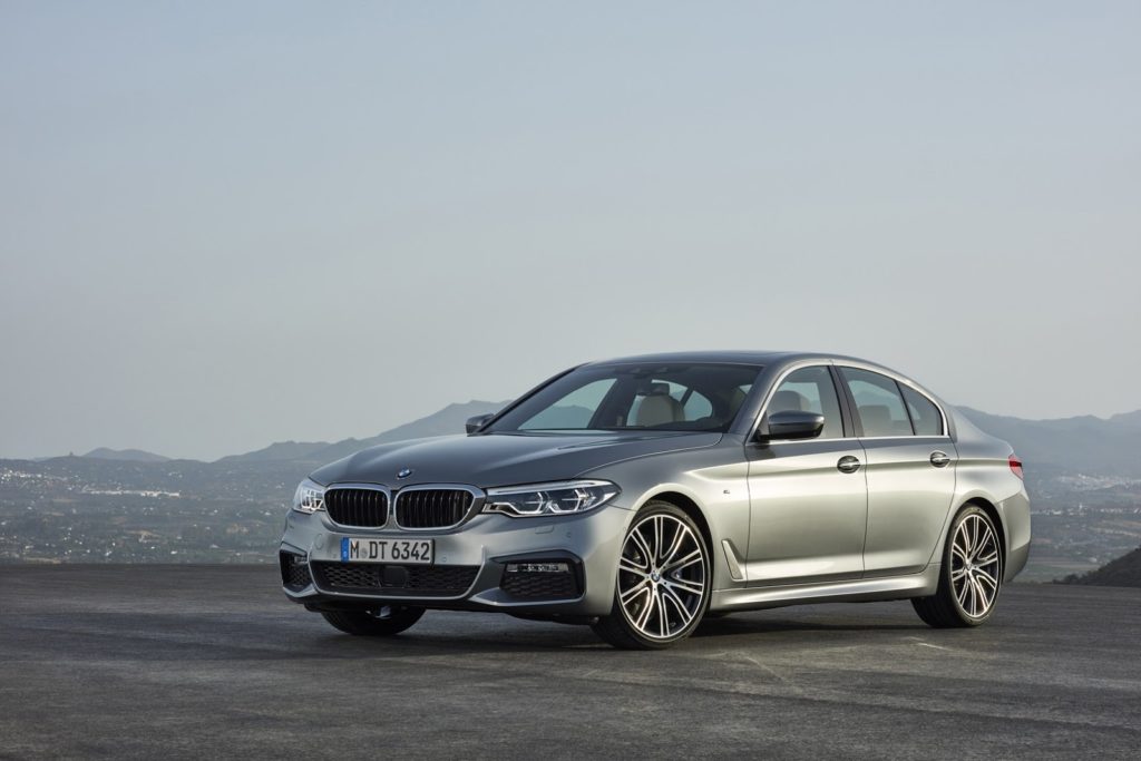 2017-bmw-5-series-35