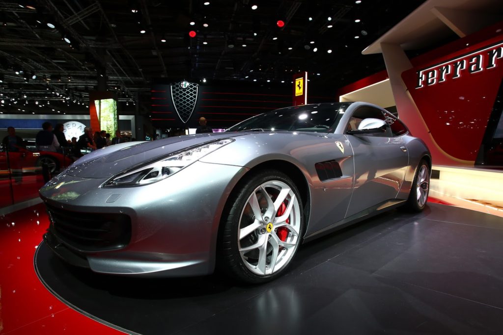 ferrari-gtc4-lusso-10