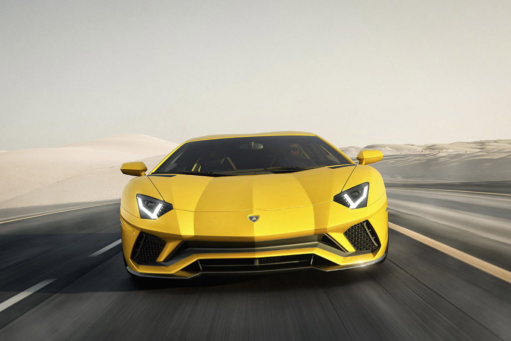 lamborghini_aventador_s_01