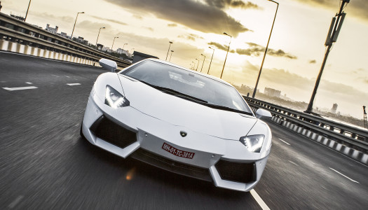 Lamborghini Aventador LP700-4: Review, test drive